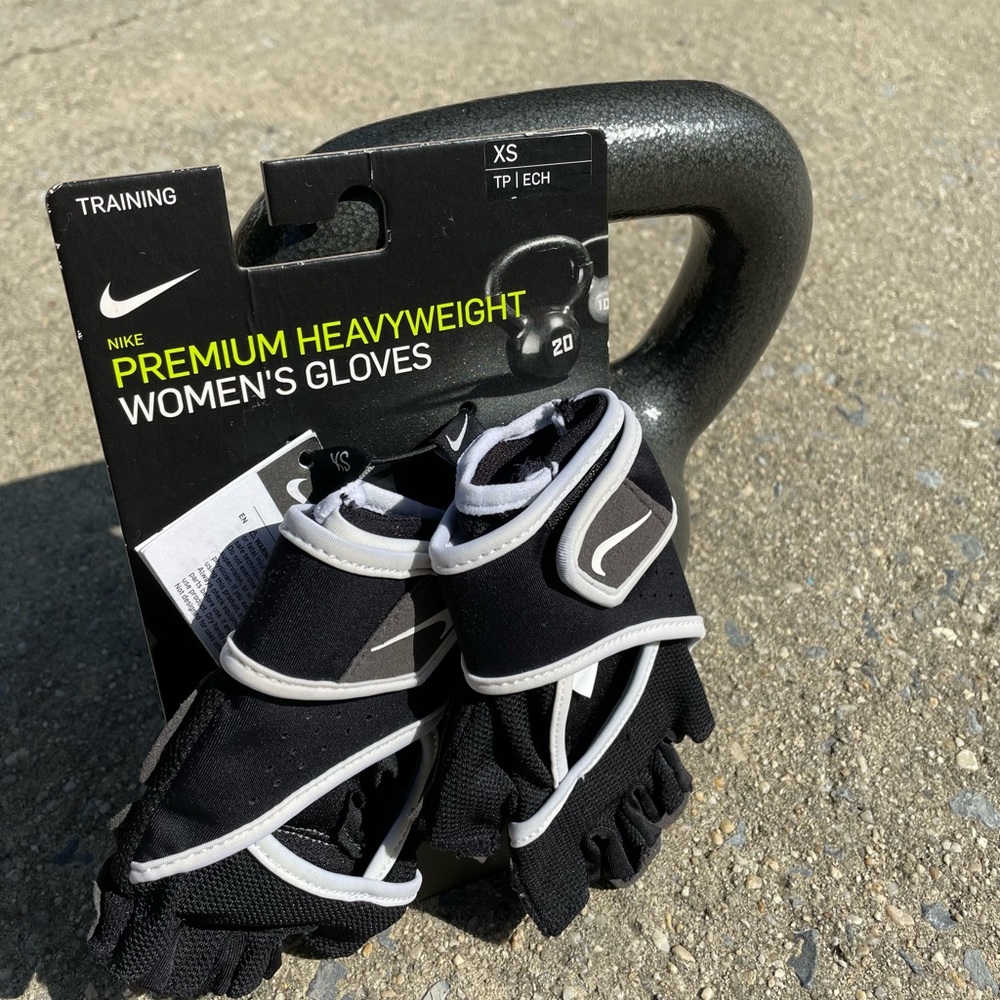 Heavy weight women’s gloves